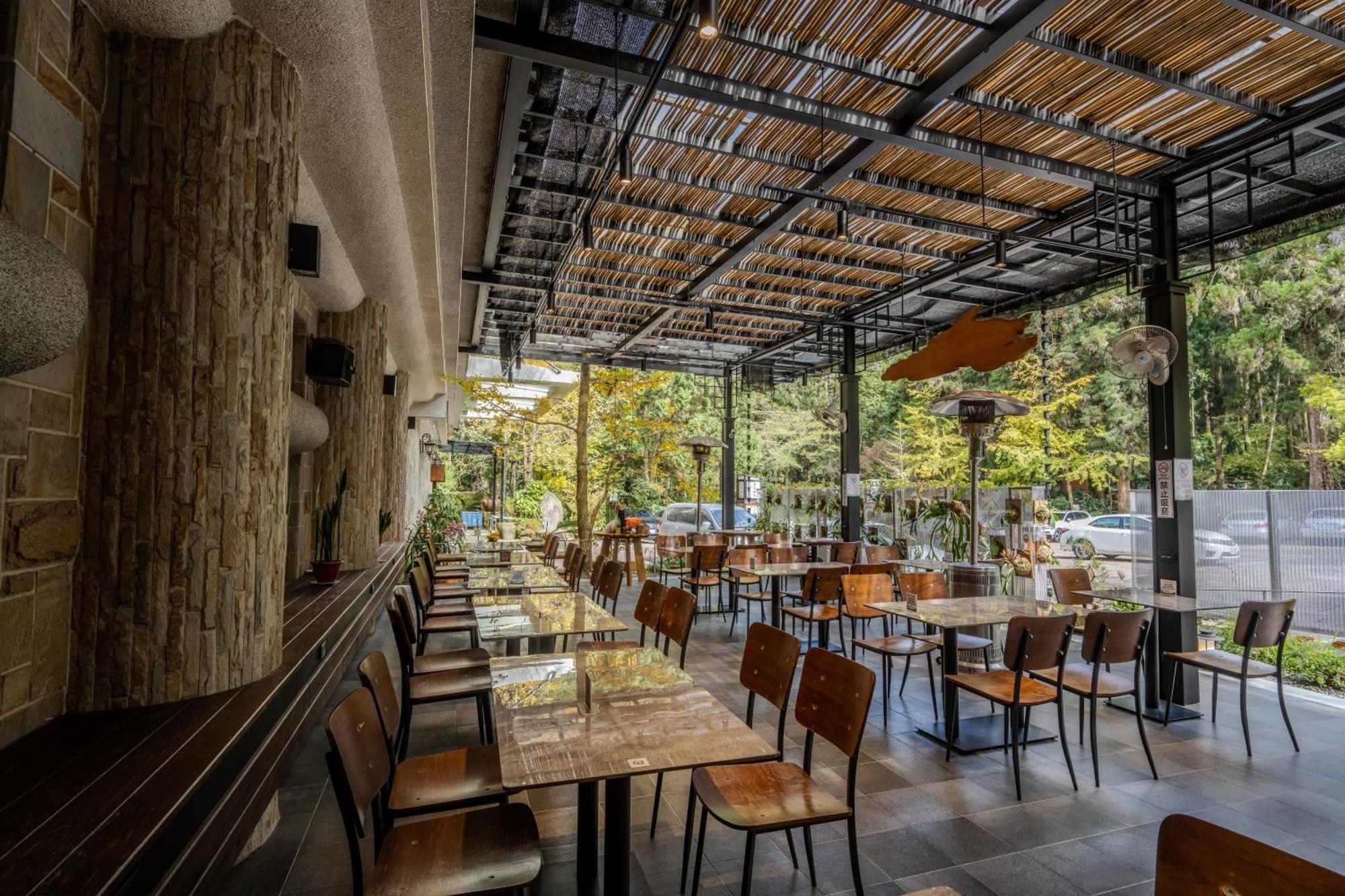 Ginkgo Hotel Lugu Exterior foto